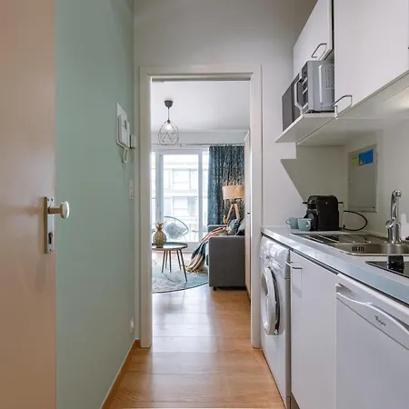 Studio With Balcony And Shared Pool In Westende