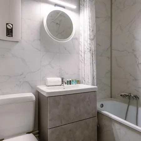 Studio With Balcony And Shared Pool In Westende 米德尔克尔克